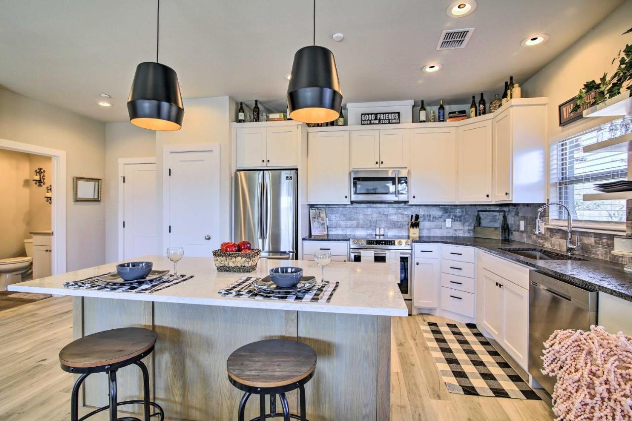 Uncorked Ranch Hill Country Home 1 Mi To Winery เฟรเดอริกส์เบิร์ก ภายนอก รูปภาพ