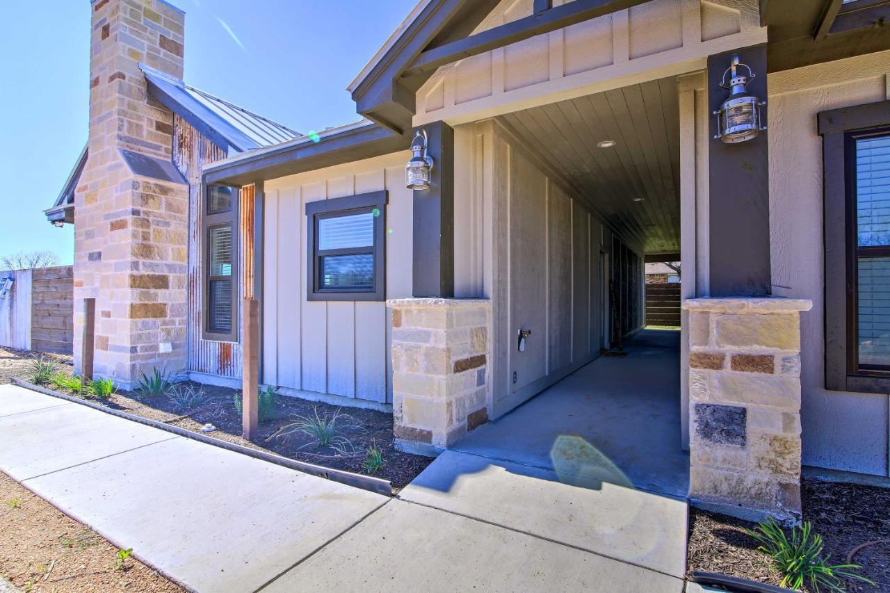 Uncorked Ranch Hill Country Home 1 Mi To Winery เฟรเดอริกส์เบิร์ก ภายนอก รูปภาพ