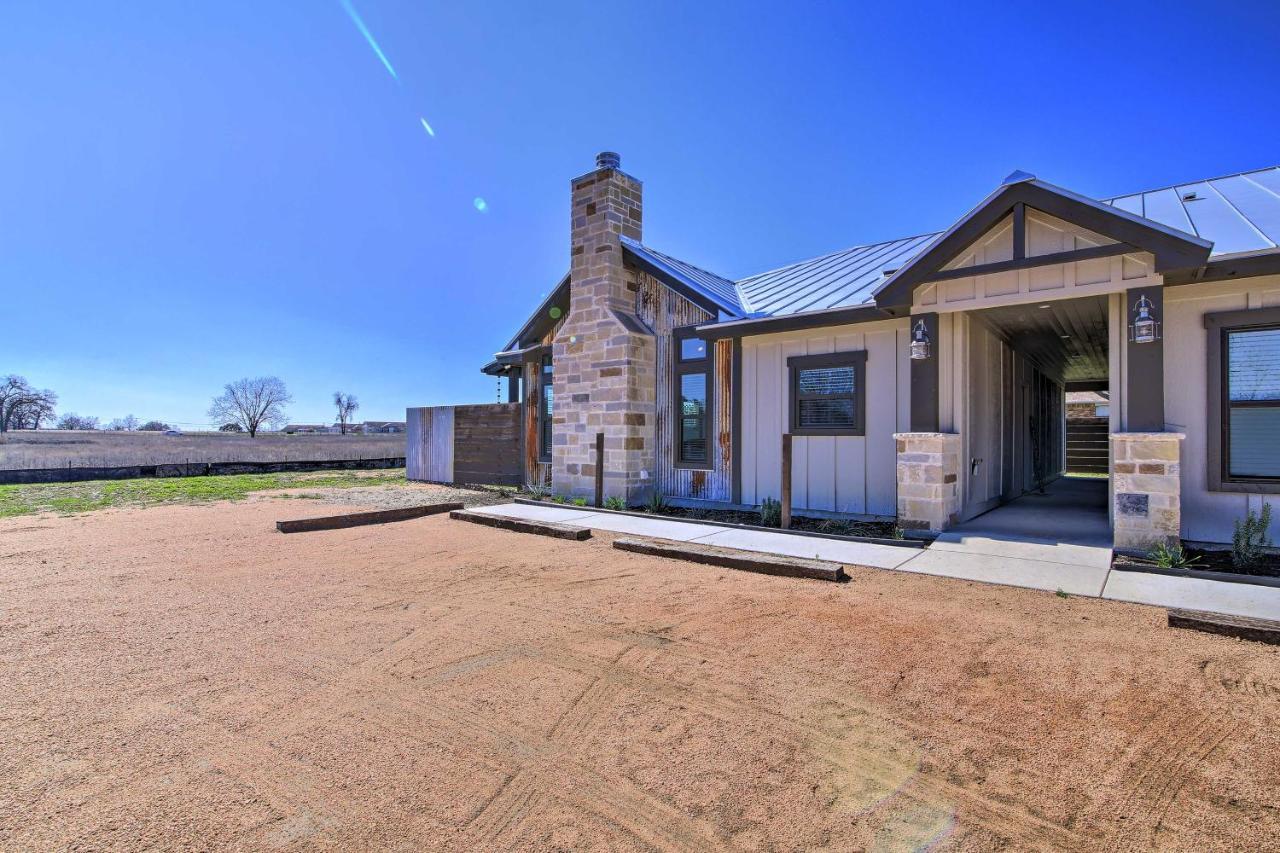 Uncorked Ranch Hill Country Home 1 Mi To Winery เฟรเดอริกส์เบิร์ก ภายนอก รูปภาพ